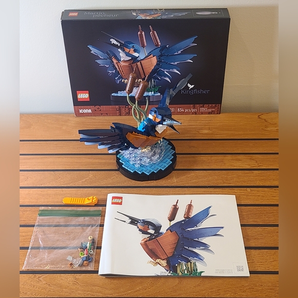 LEGO Kingfisher Bird Set - 10331 - Picture 6 of 9